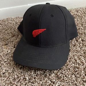 Red wings shoes baseball hat